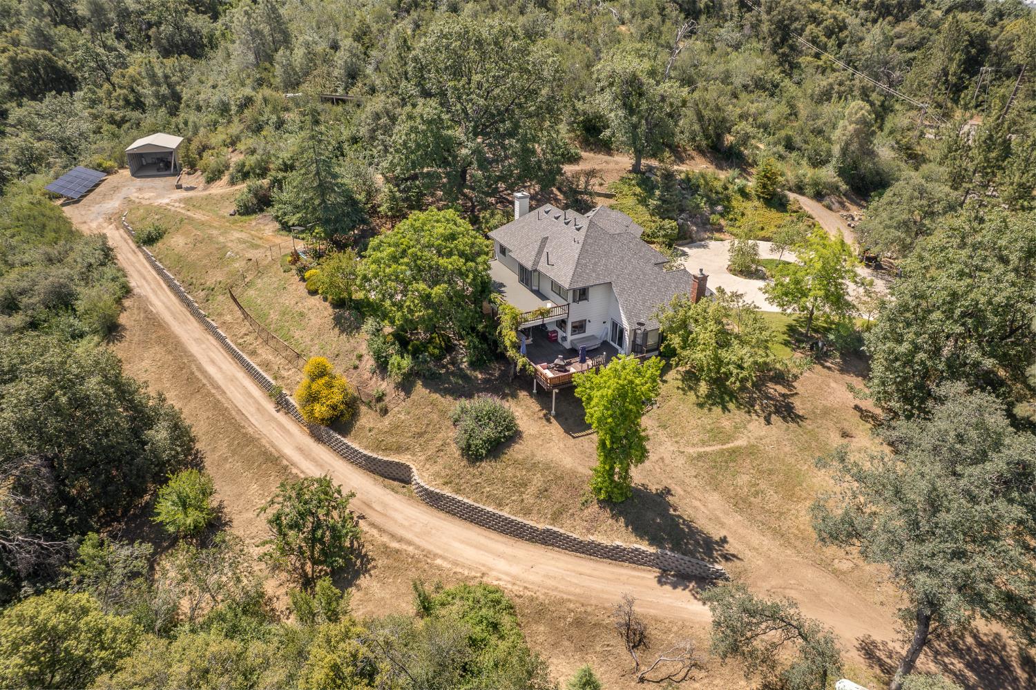 41723 Yosemite Pines Dr, Oakhurst, CA 93644