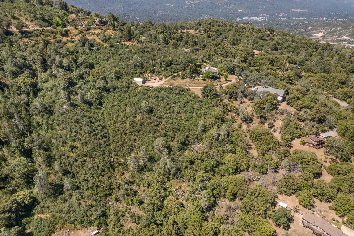 41723 Yosemite Pines Dr, Oakhurst, CA 93644