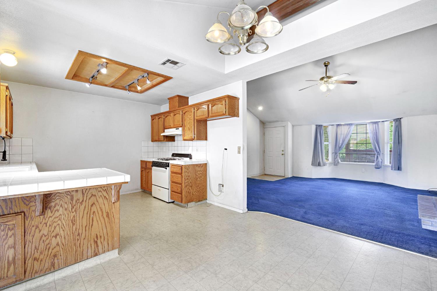 19609 Claremont Rd, Madera, CA 93638