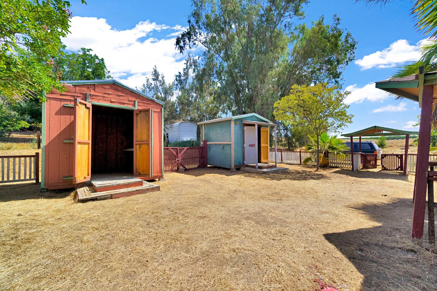 19609 Claremont Rd, Madera, CA 93638