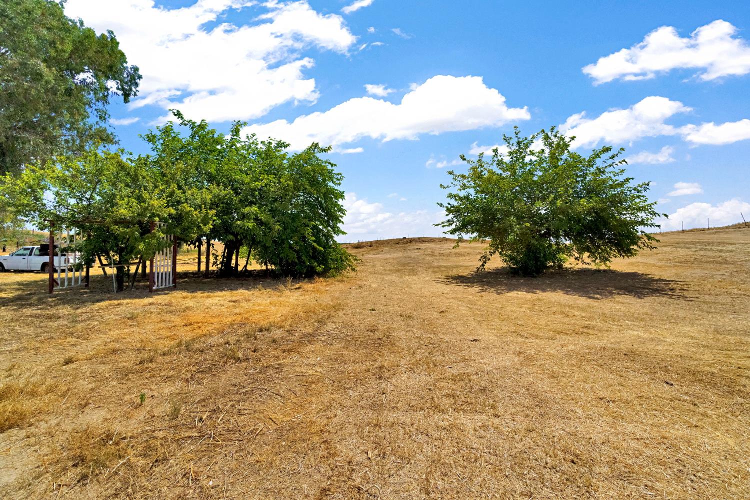 19609 Claremont Rd, Madera, CA 93638