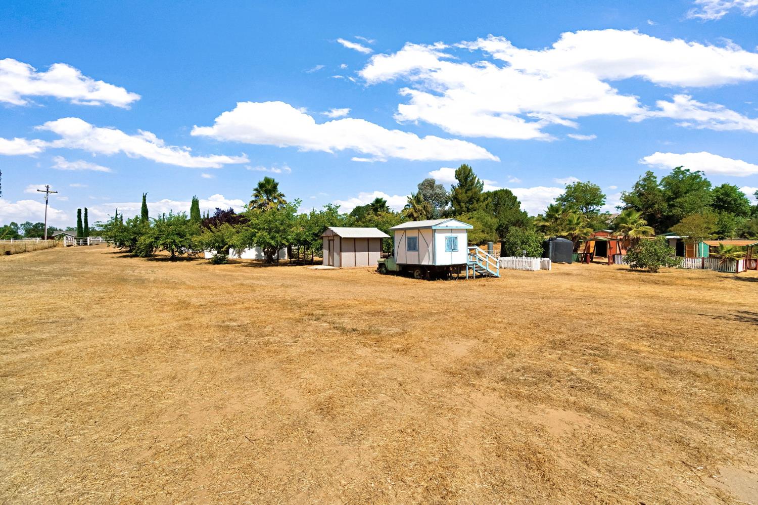 19609 Claremont Rd, Madera, CA 93638