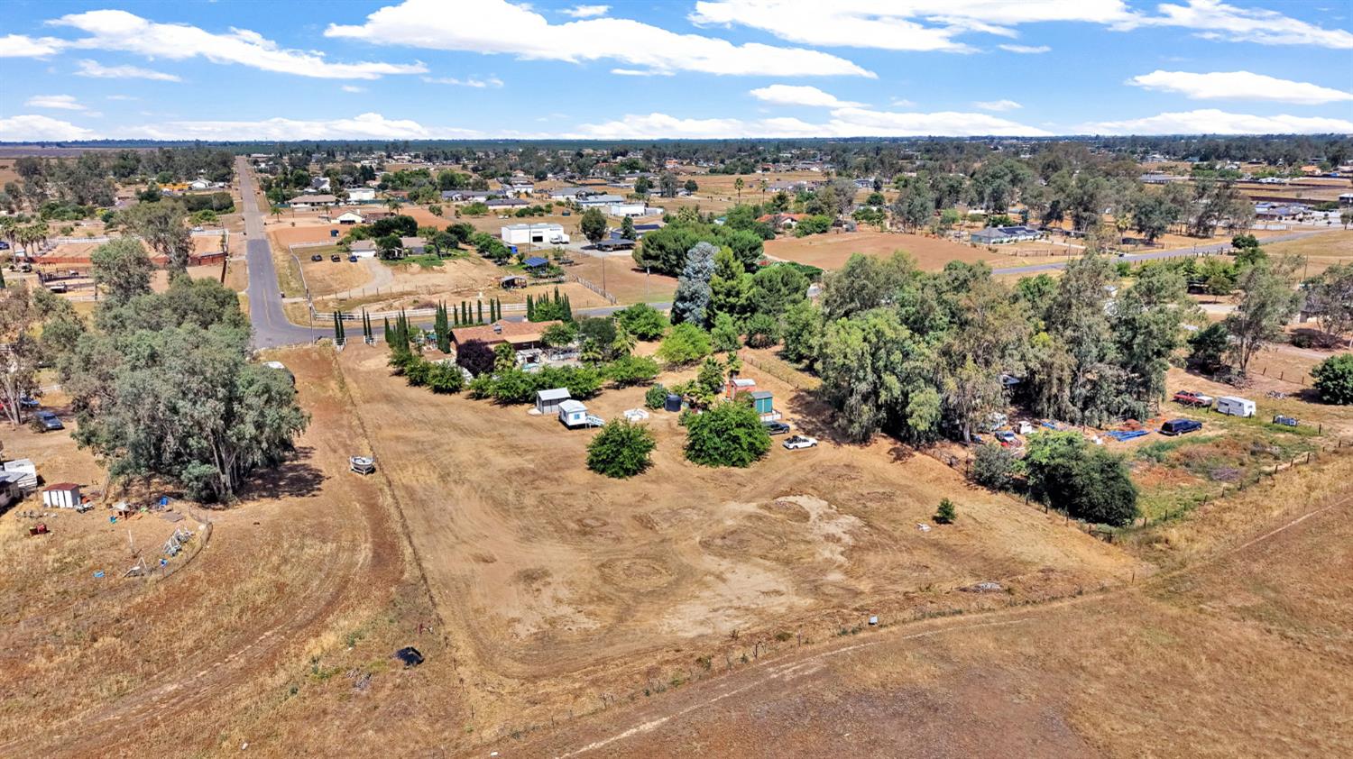 19609 Claremont Rd, Madera, CA 93638