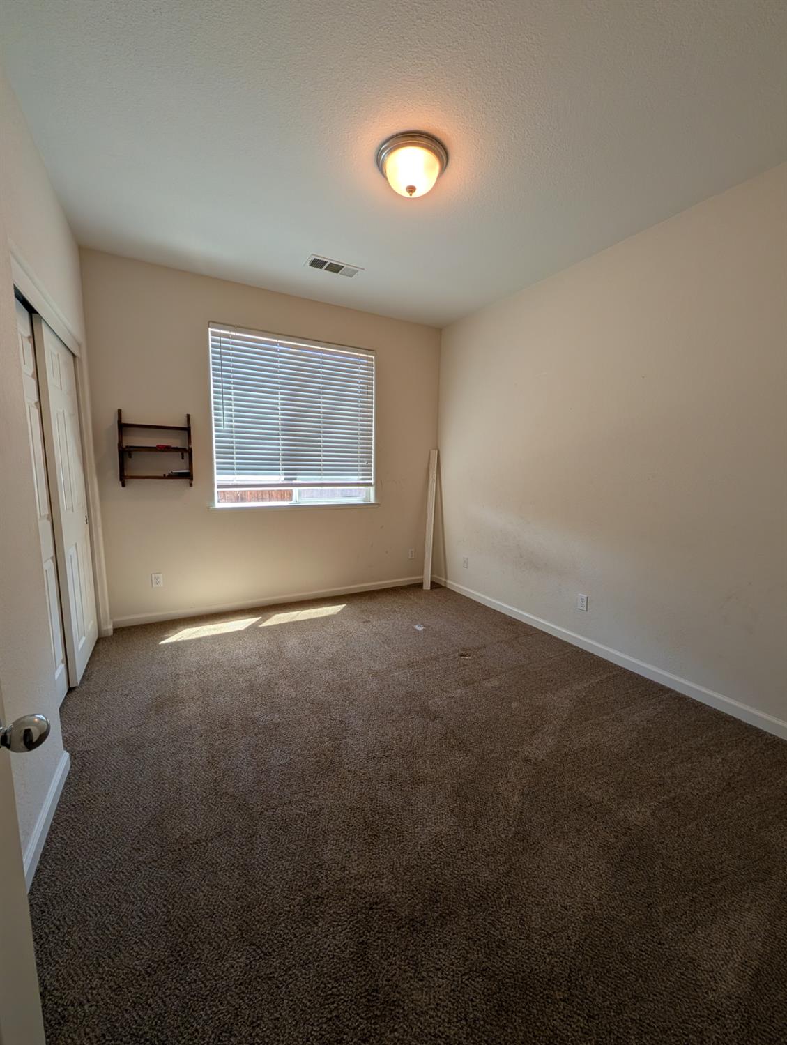 645 E Sierra Ave, Reedley, CA 93654