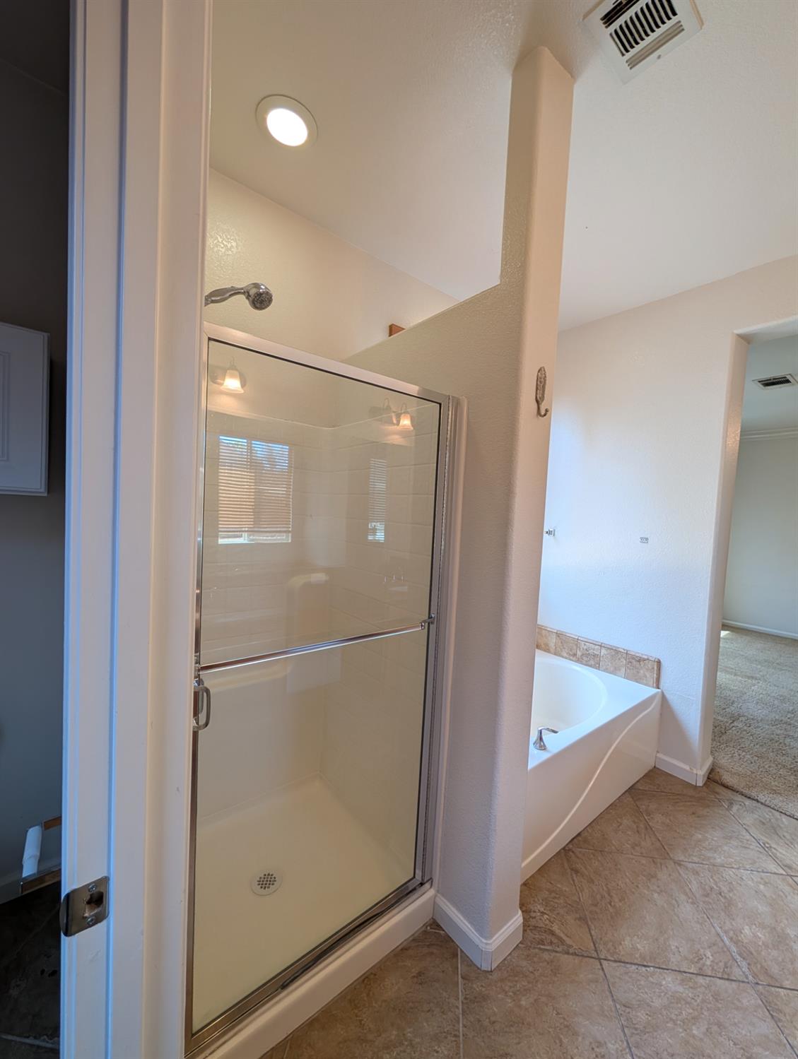 645 E Sierra Ave, Reedley, CA 93654