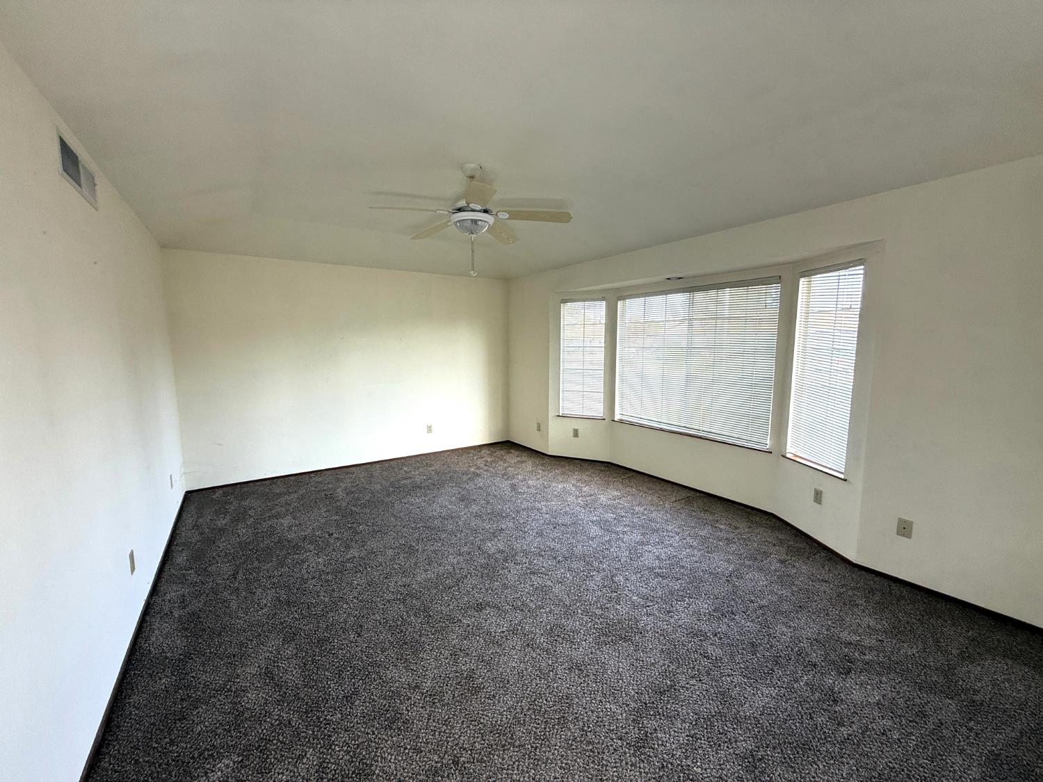 2431 Judith Ct, Madera, CA 93637