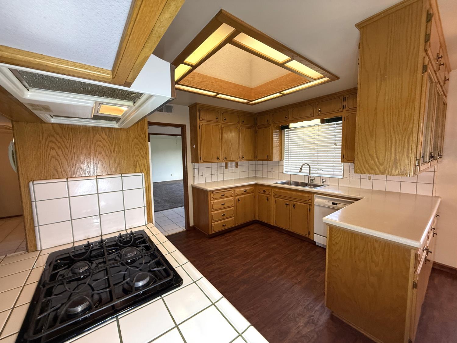 2431 Judith Ct, Madera, CA 93637