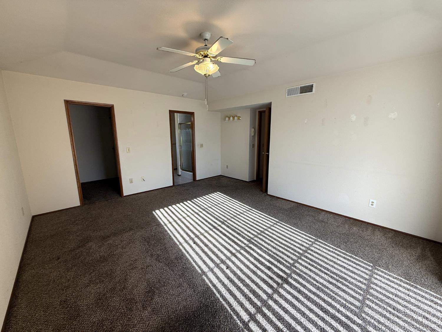 2431 Judith Ct, Madera, CA 93637