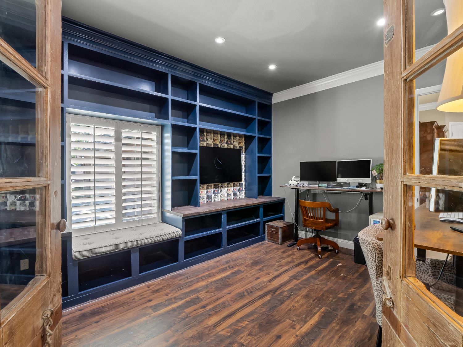 1755 N Cherry Ln, Clovis, CA 93619