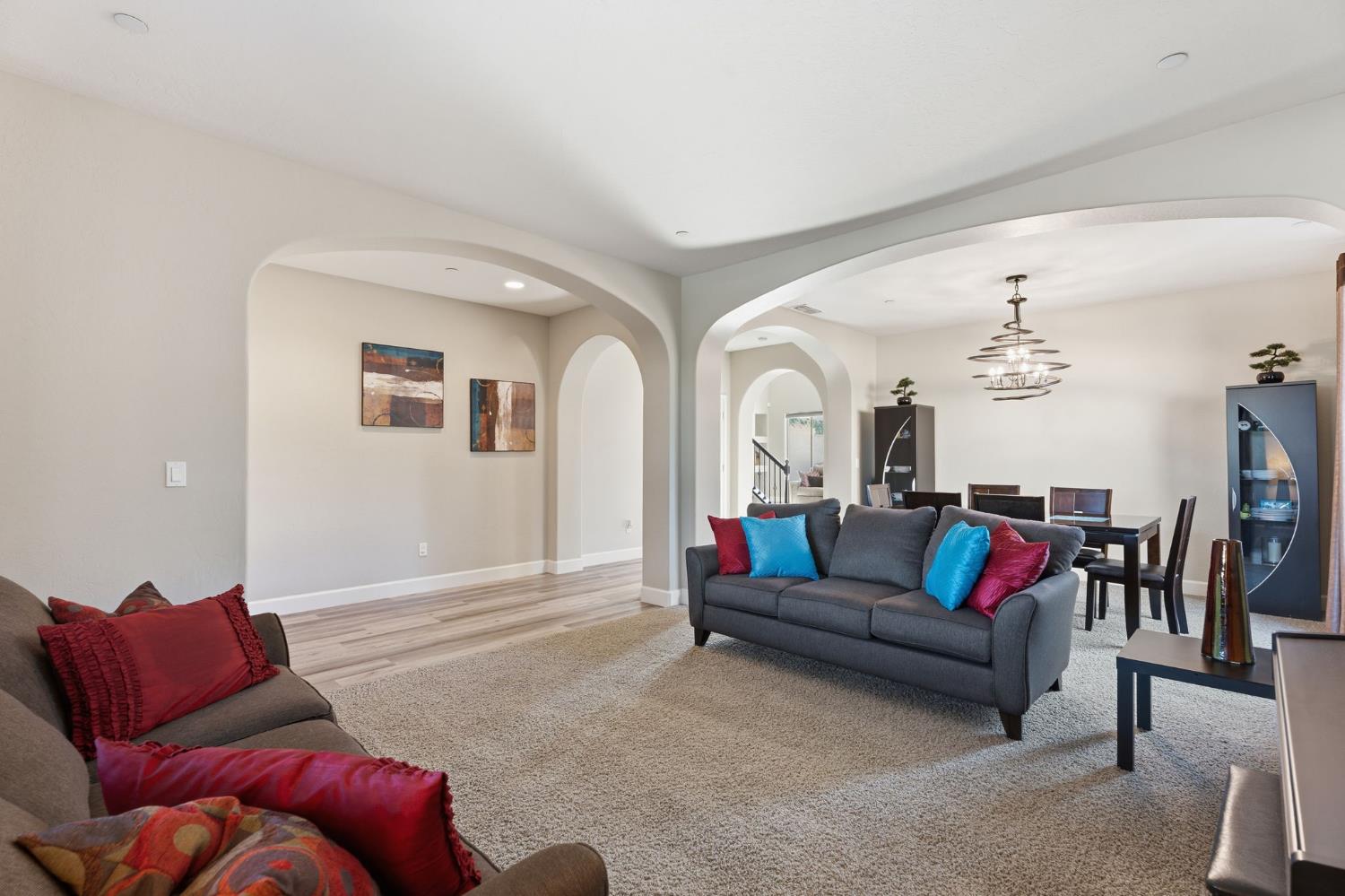 3085 N Vahe Ave, Fresno, CA 93737