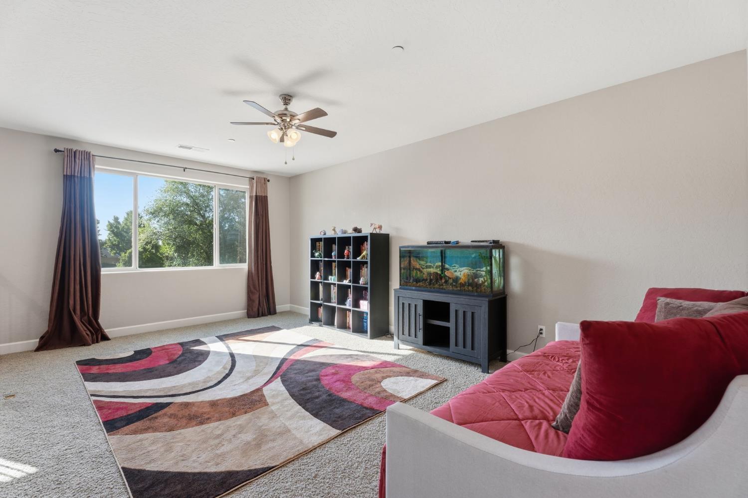 3085 N Vahe Ave, Fresno, CA 93737
