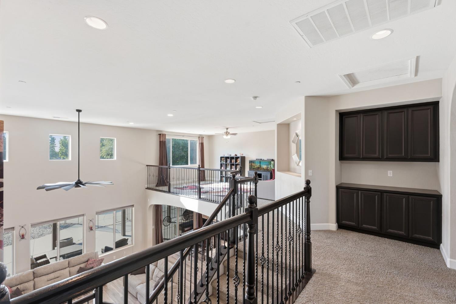 3085 N Vahe Ave, Fresno, CA 93737