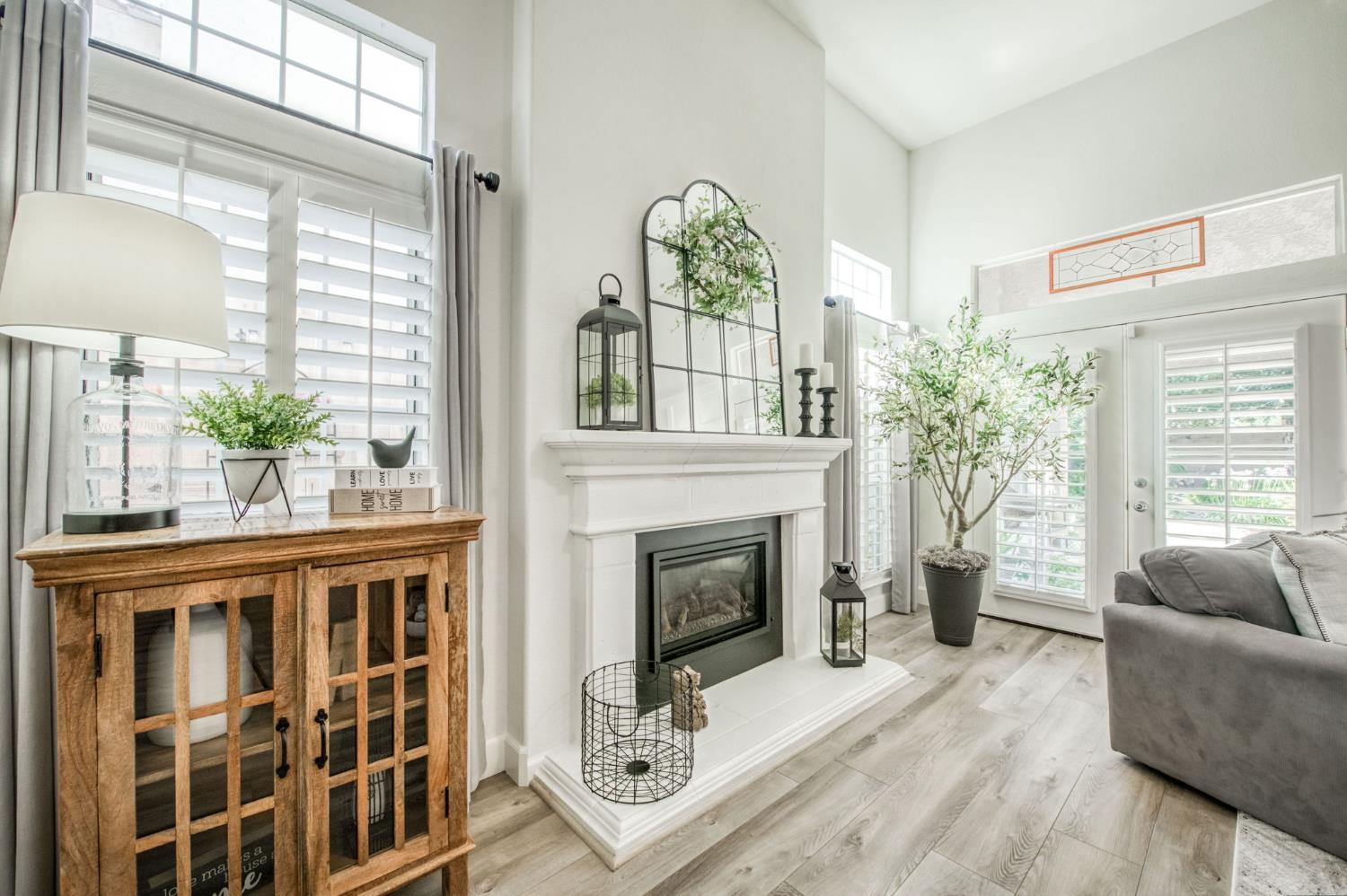 892 Fedora Ave, Clovis, CA 93612
