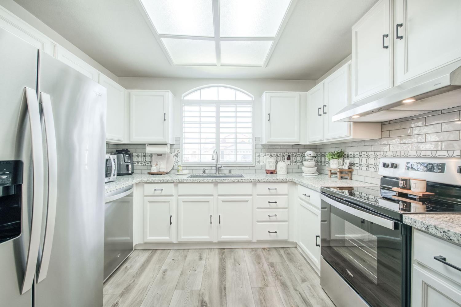 892 Fedora Ave, Clovis, CA 93612