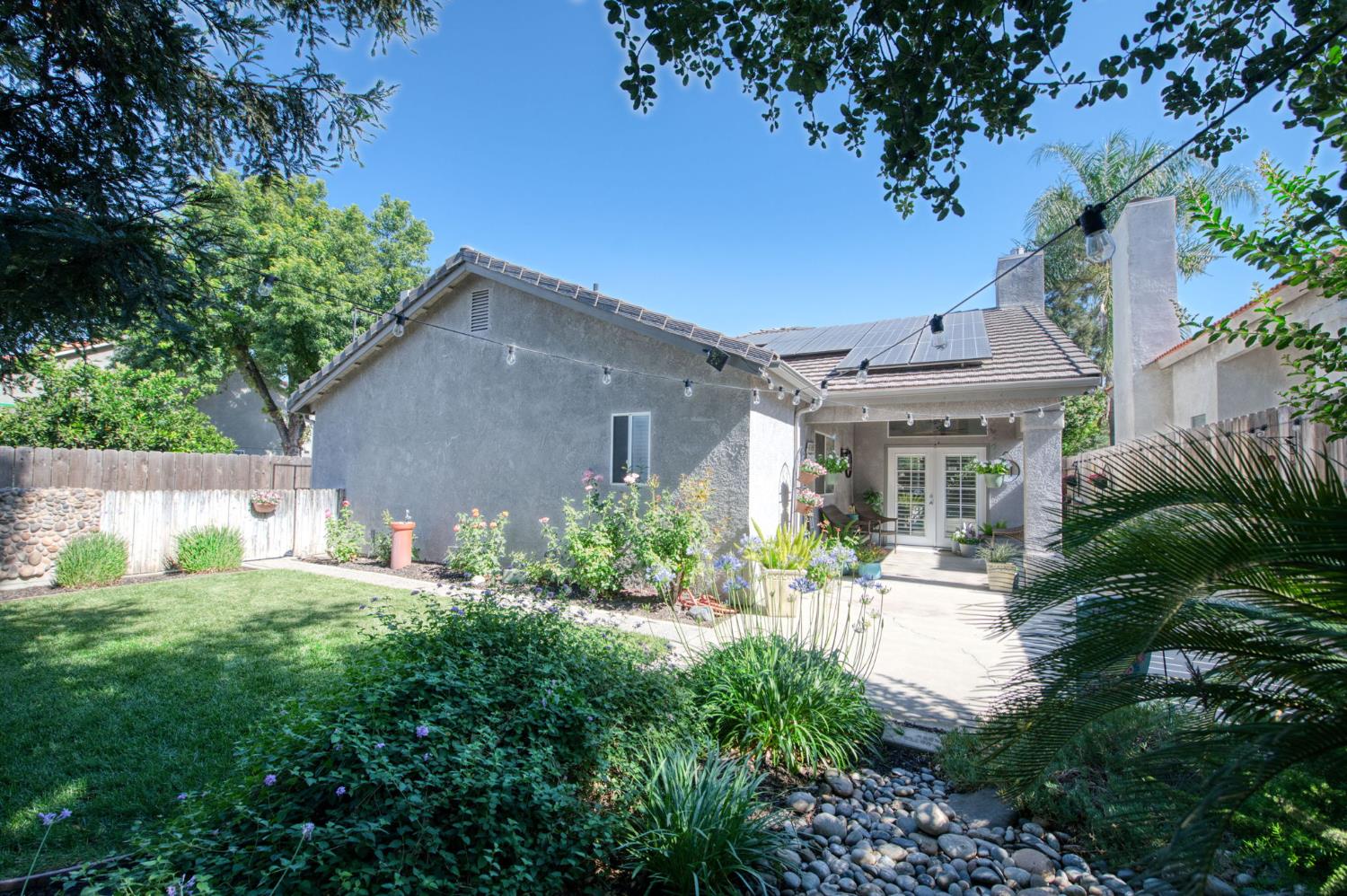 892 Fedora Ave, Clovis, CA 93612