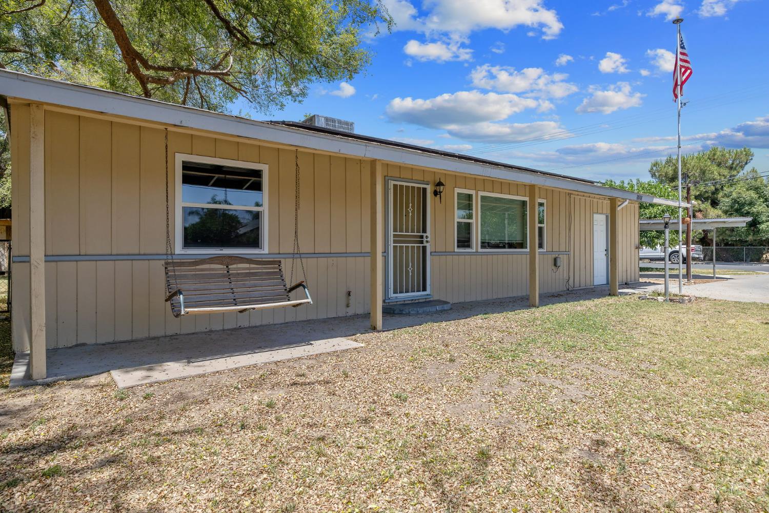 11386 Hanford Armona Rd, Hanford, CA 93230