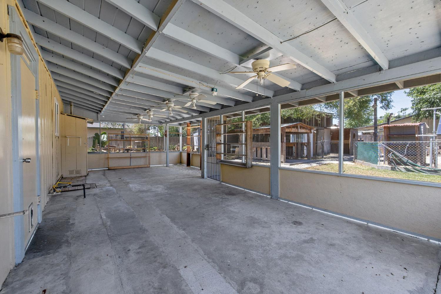11386 Hanford Armona Rd, Hanford, CA 93230