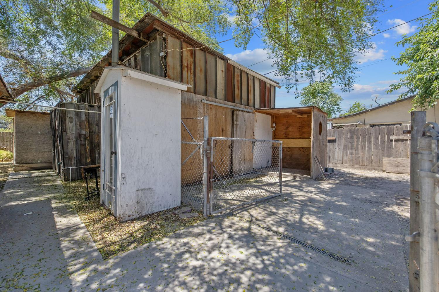 11386 Hanford Armona Rd, Hanford, CA 93230