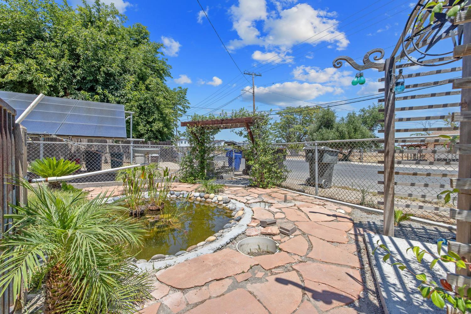 11386 Hanford Armona Rd, Hanford, CA 93230