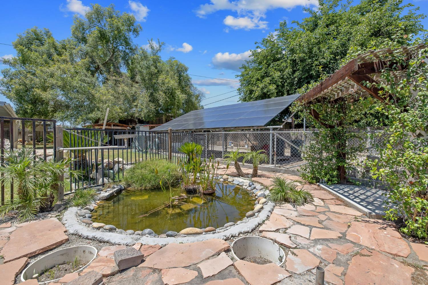 11386 Hanford Armona Rd, Hanford, CA 93230