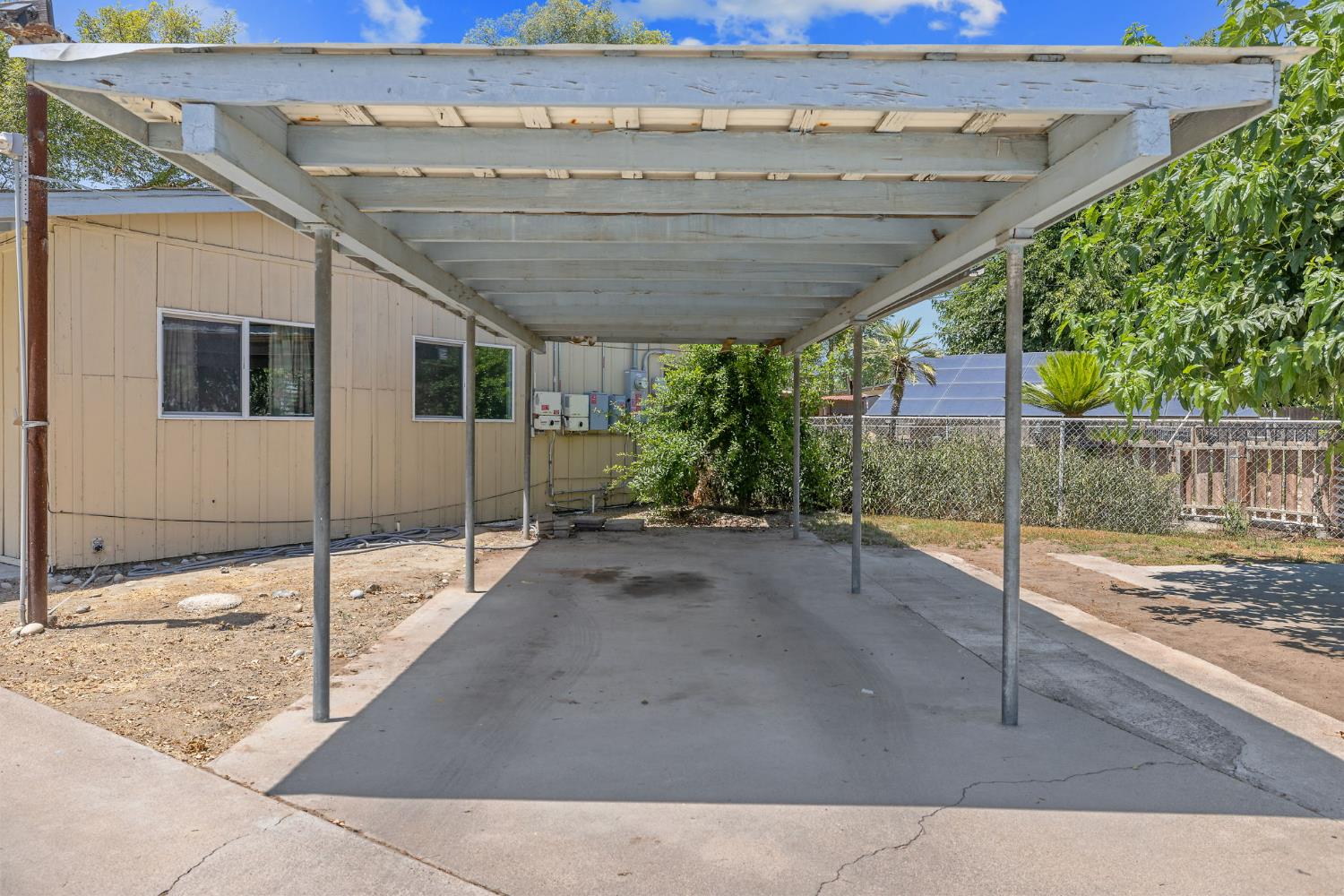 11386 Hanford Armona Rd, Hanford, CA 93230