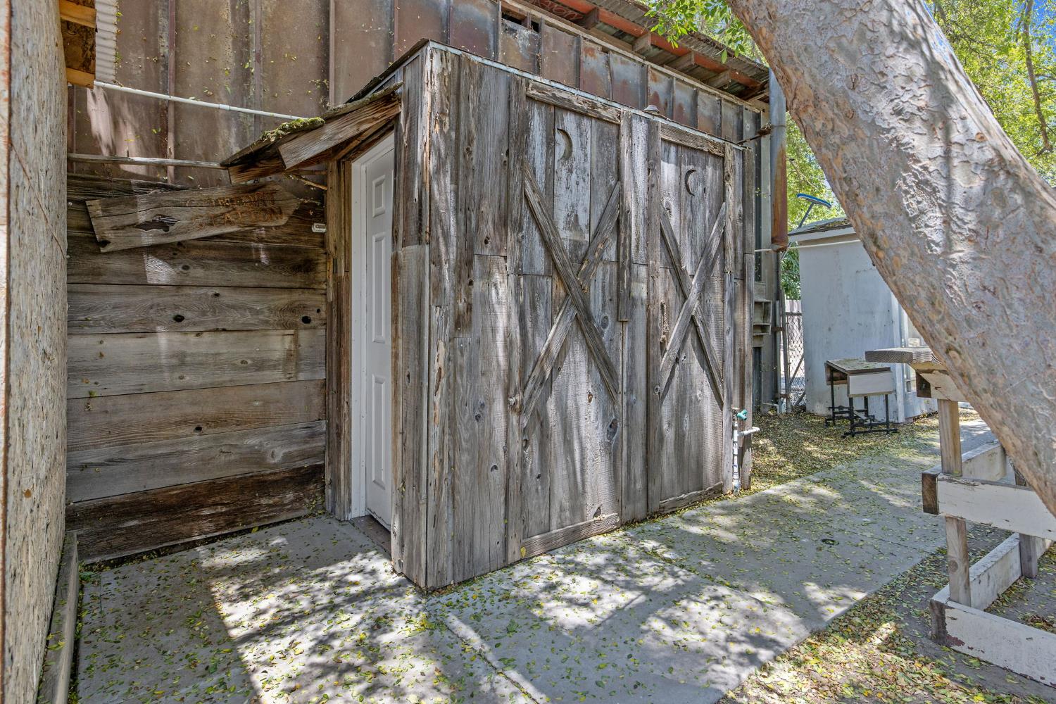 11386 Hanford Armona Rd, Hanford, CA 93230
