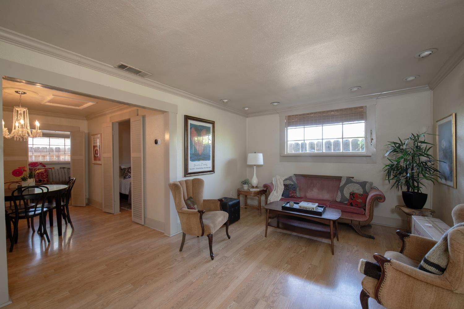 330 E Cornell Ave, Fresno, CA 93704