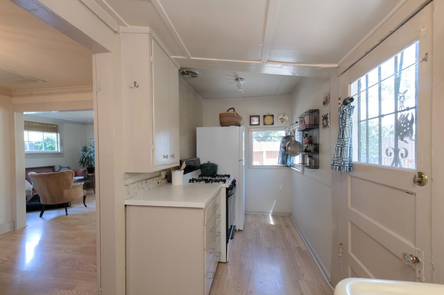330 E Cornell Ave, Fresno, CA 93704