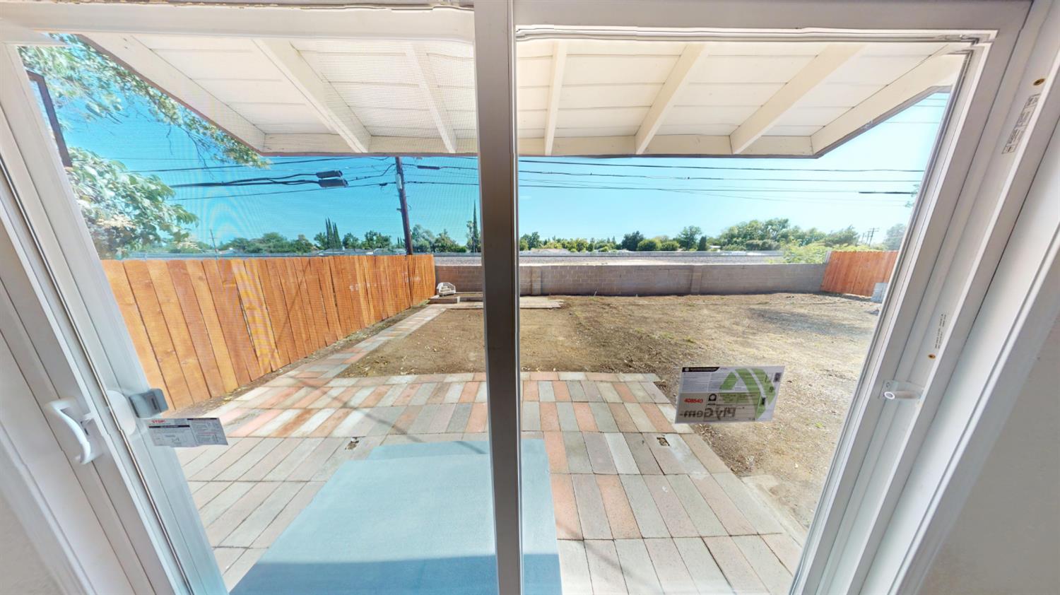 4298 N Holt Ave, Fresno, CA 93705