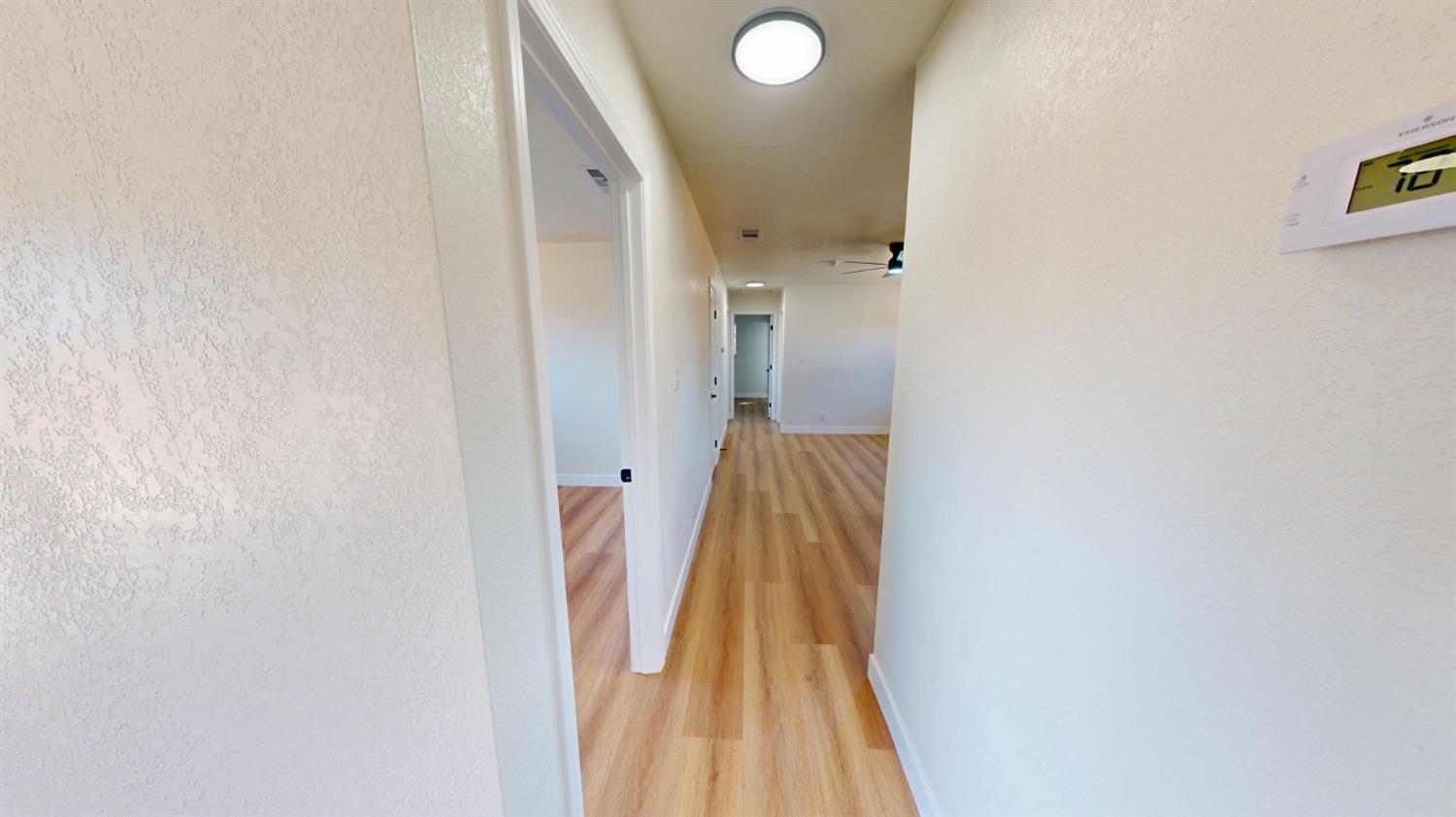 4298 N Holt Ave, Fresno, CA 93705