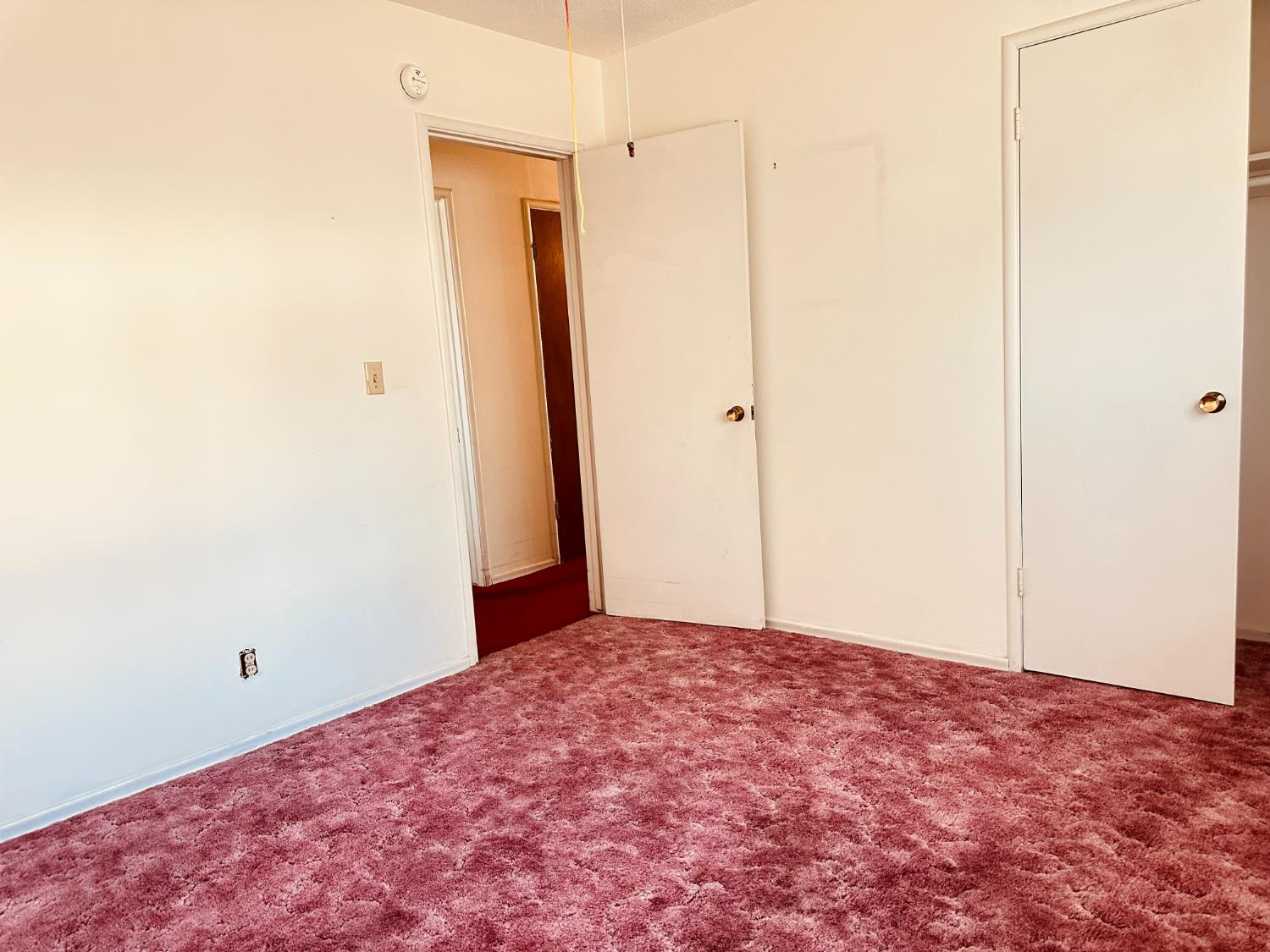 530 E 11Th St, Hanford, CA 93230