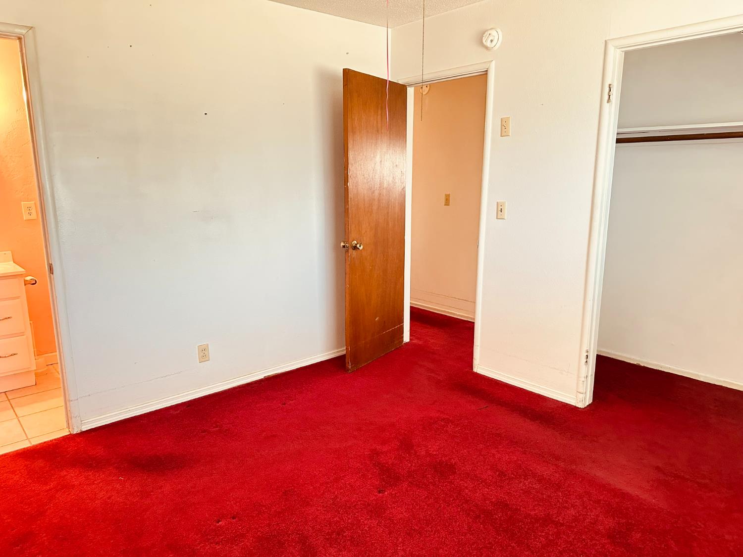 530 E 11Th St, Hanford, CA 93230