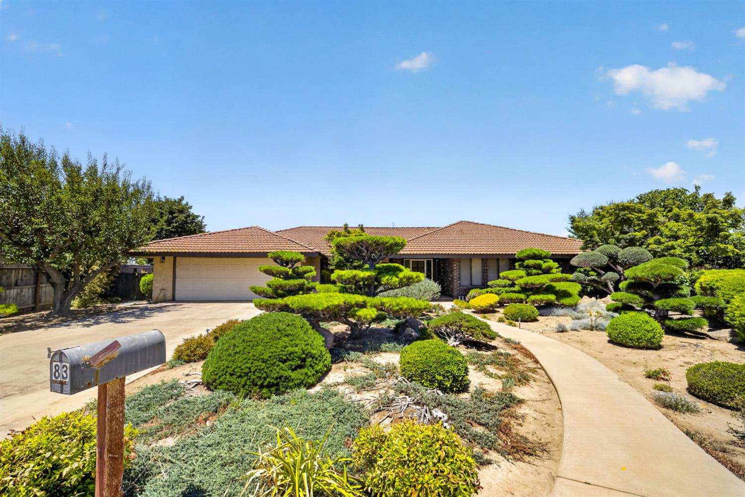 83 2Nd St, Clovis, CA 93612