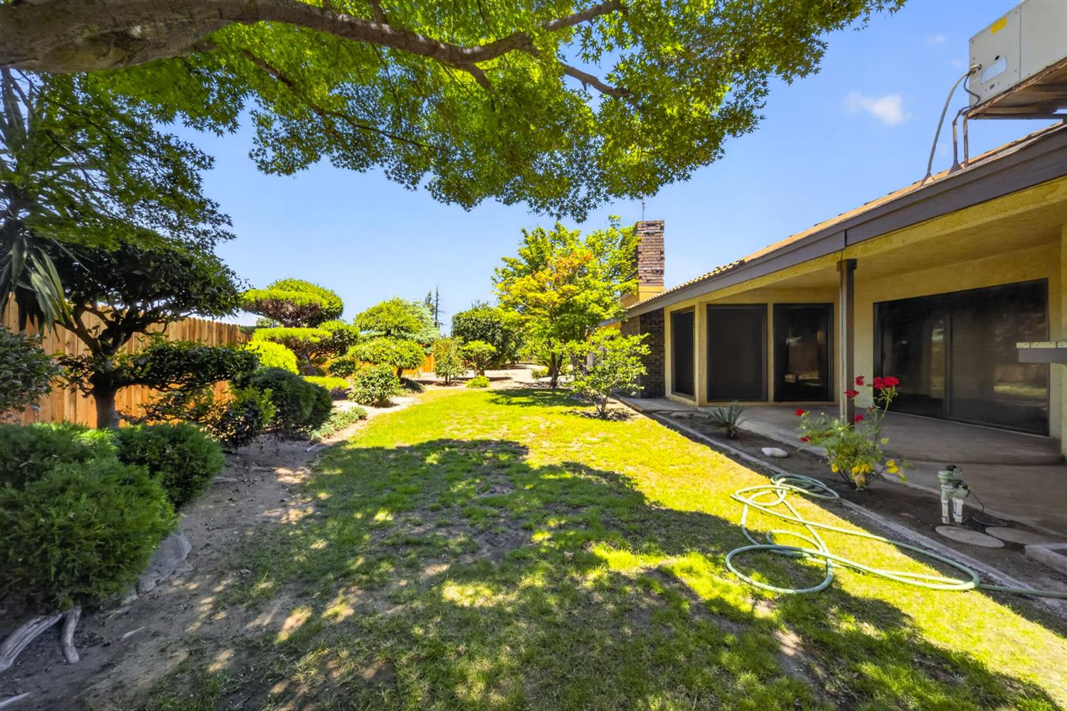 83 2Nd St, Clovis, CA 93612