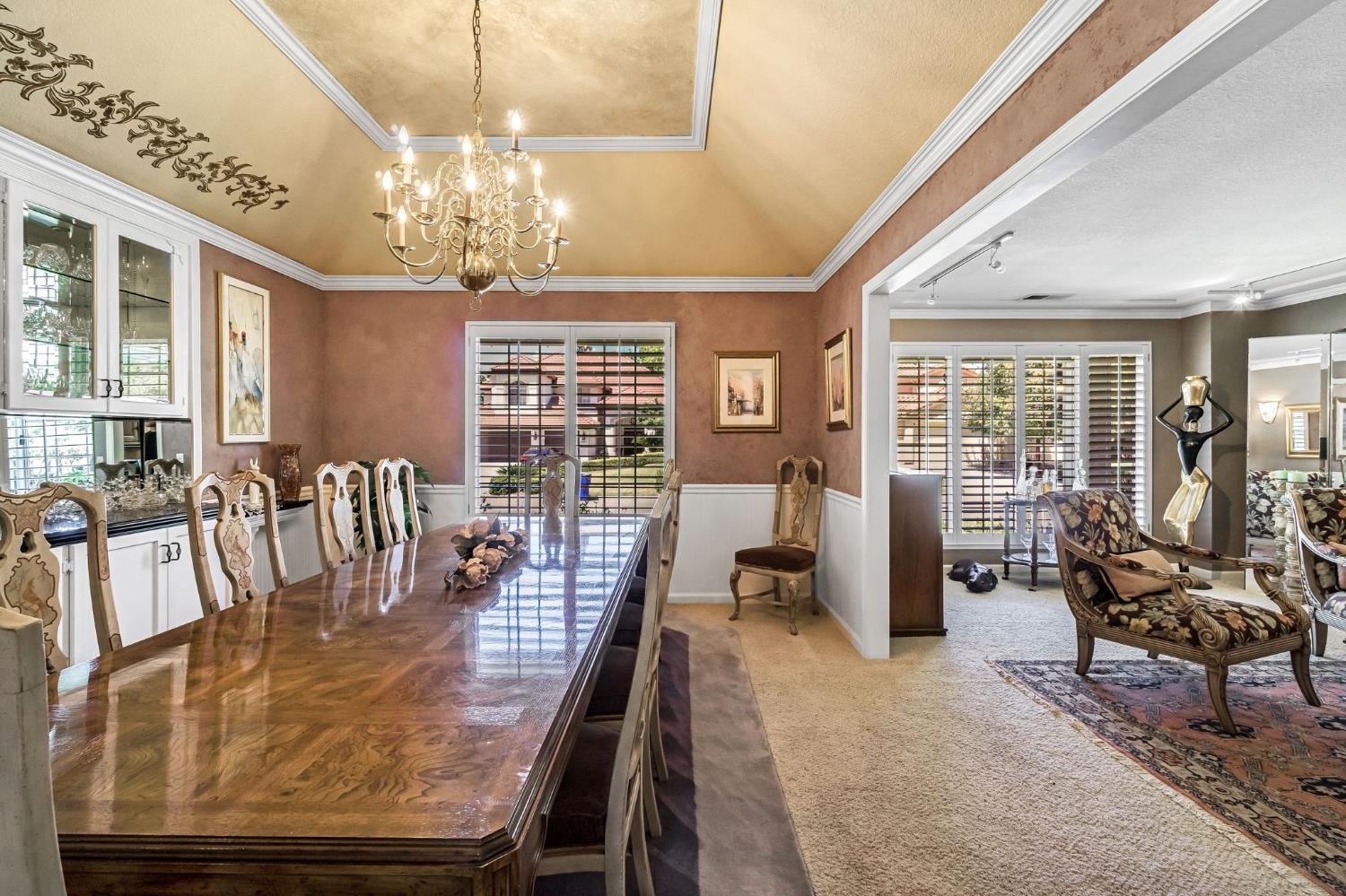 9452 N Madison Ridge Rd, Fresno, CA 93720