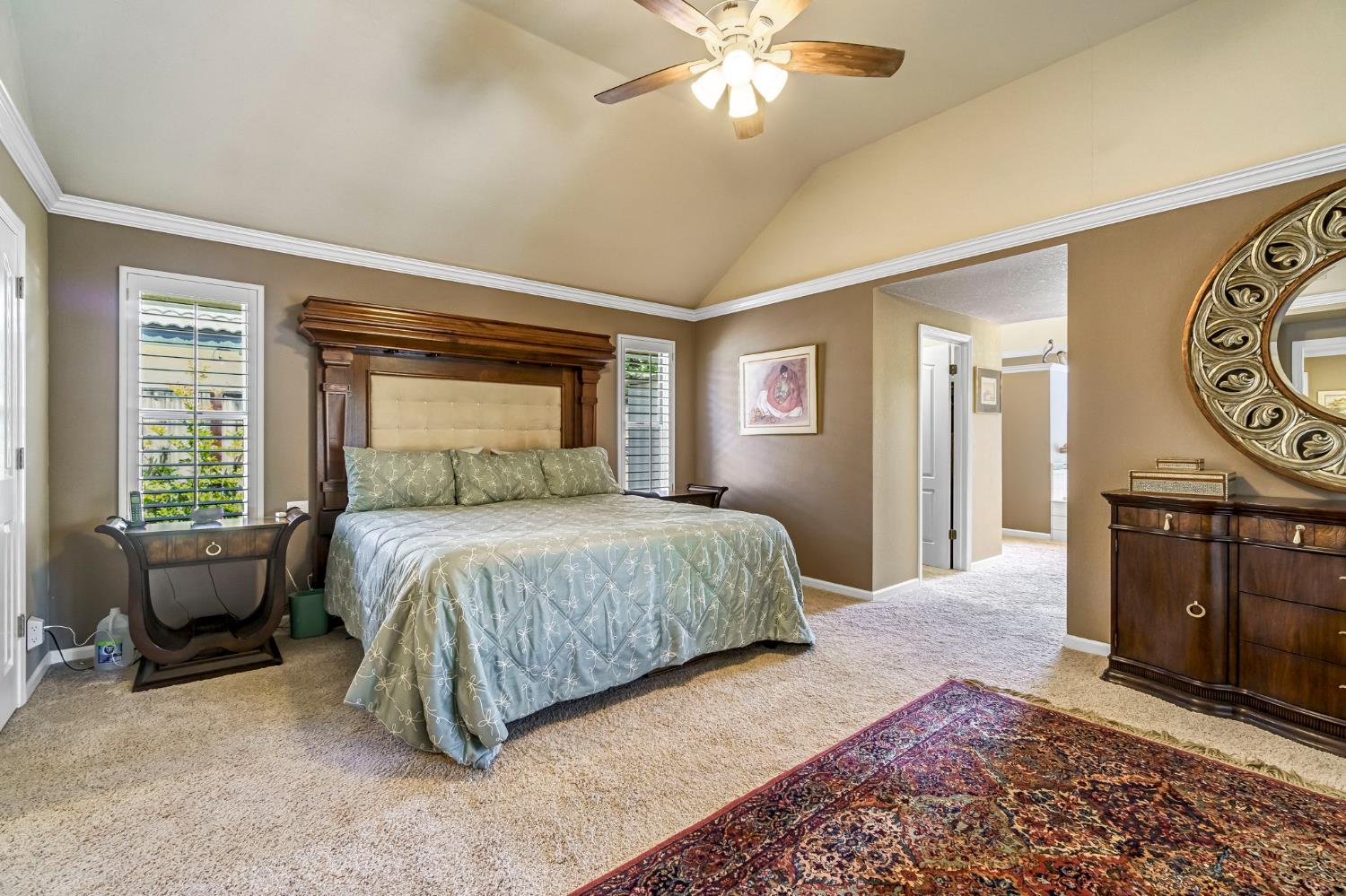 9452 N Madison Ridge Rd, Fresno, CA 93720