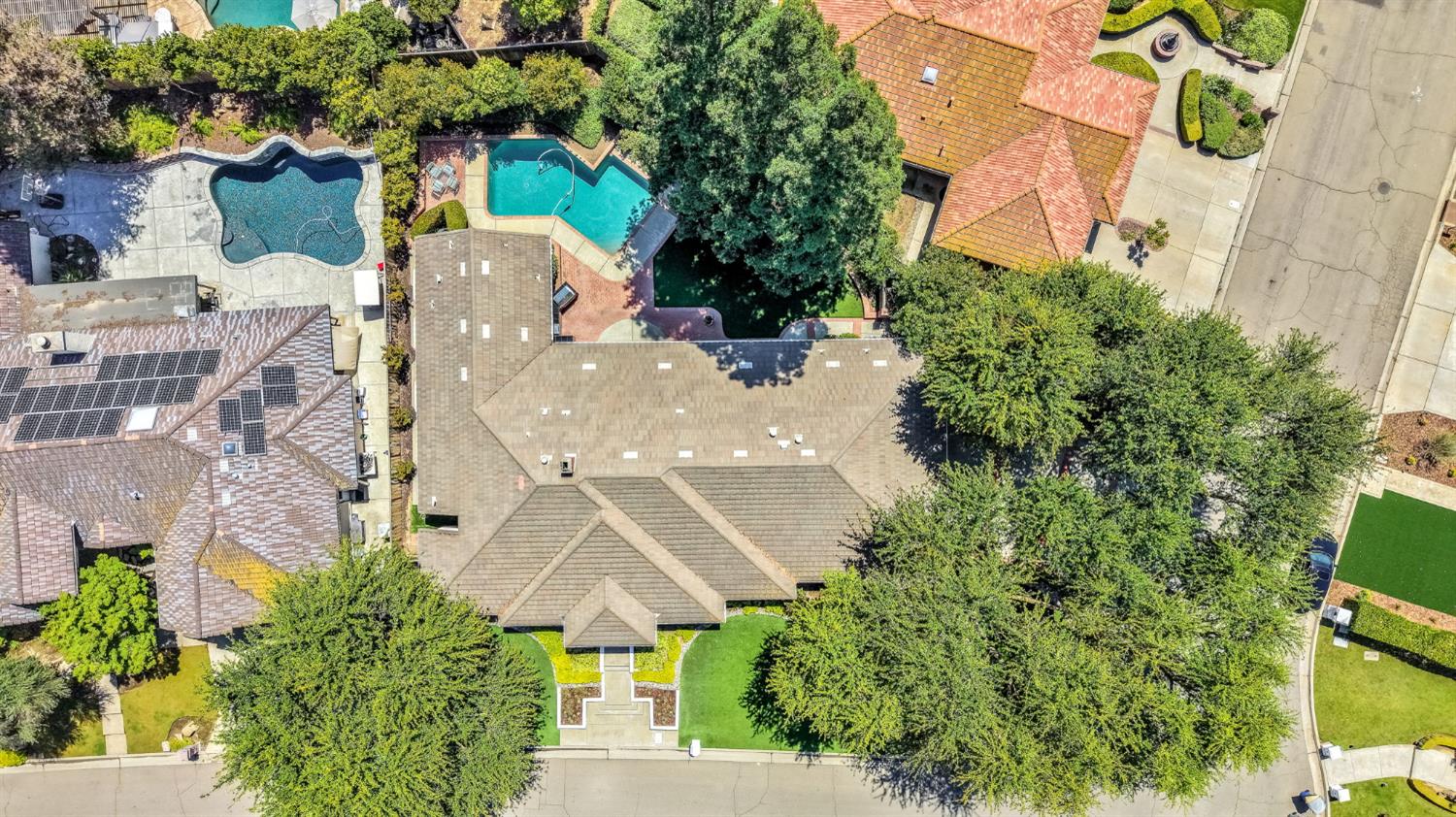 9452 N Madison Ridge Rd, Fresno, CA 93720
