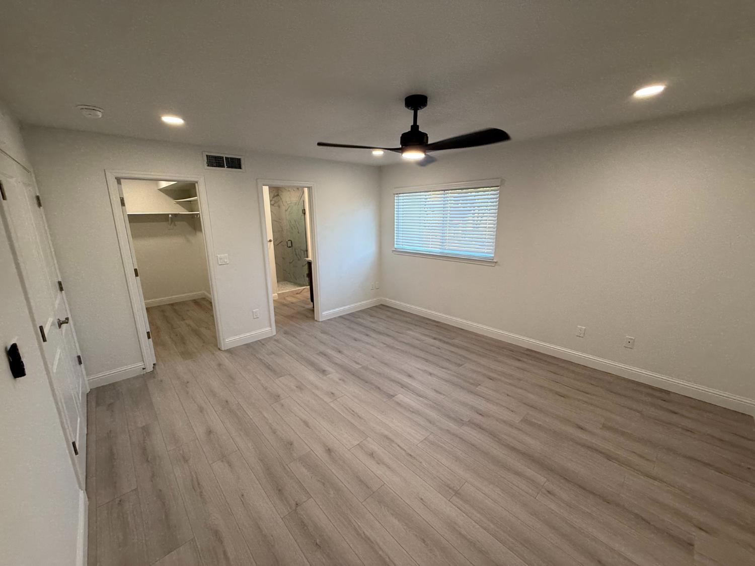 1578 E Serena Ave, Fresno, CA 93720