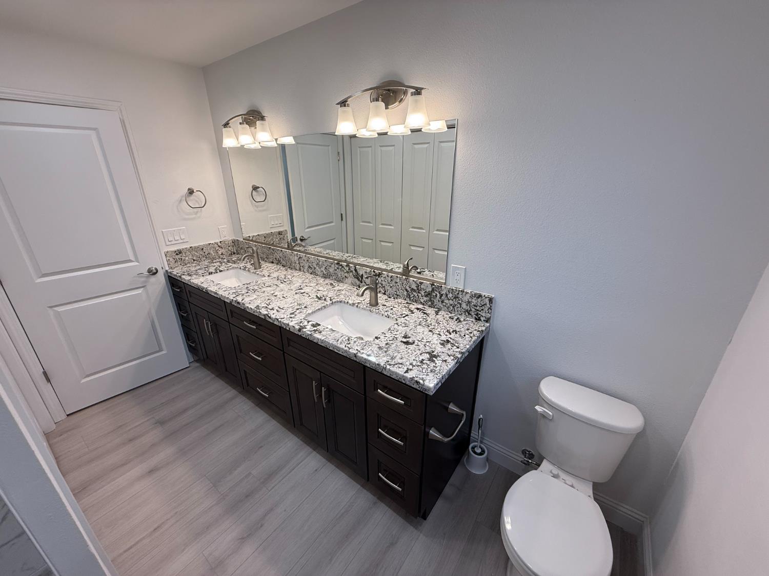 1578 E Serena Ave, Fresno, CA 93720
