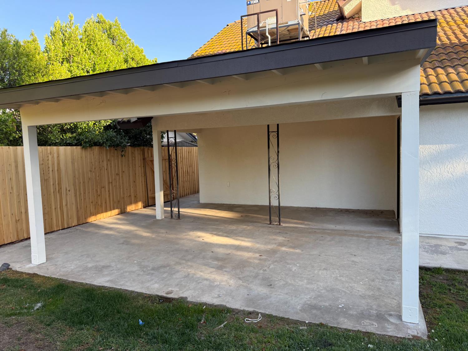 1578 E Serena Ave, Fresno, CA 93720