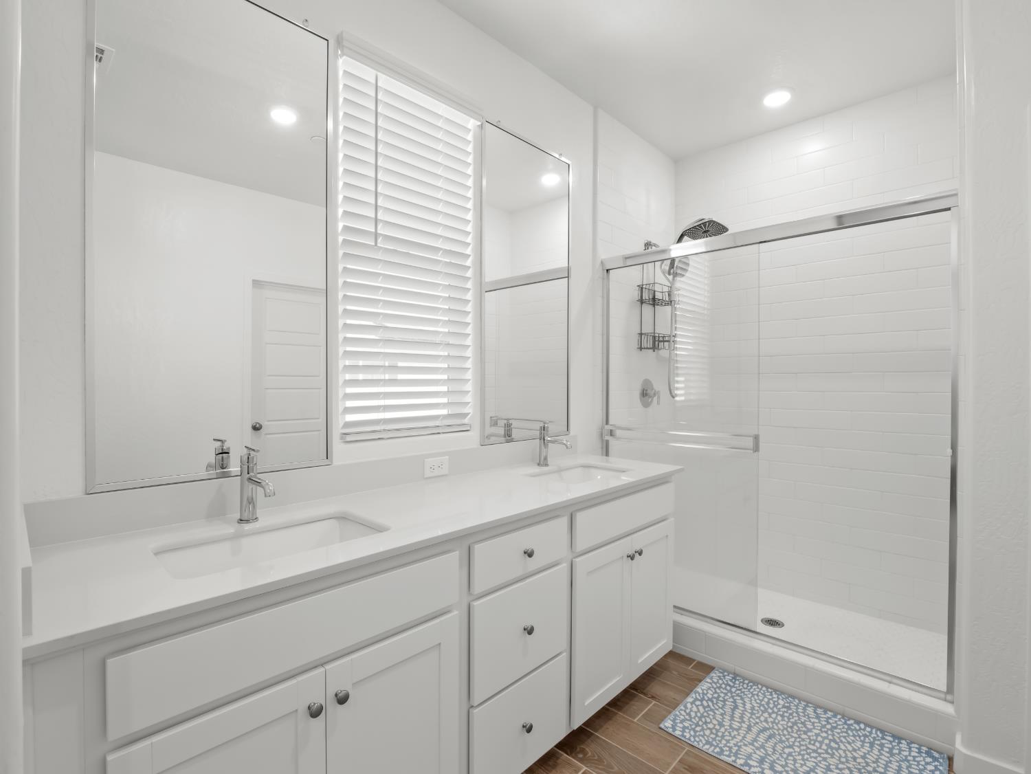 4086 Sagebrush Rd, Madera, CA 93636