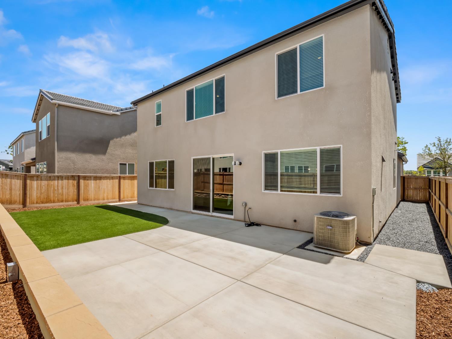 4086 Sagebrush Rd, Madera, CA 93636