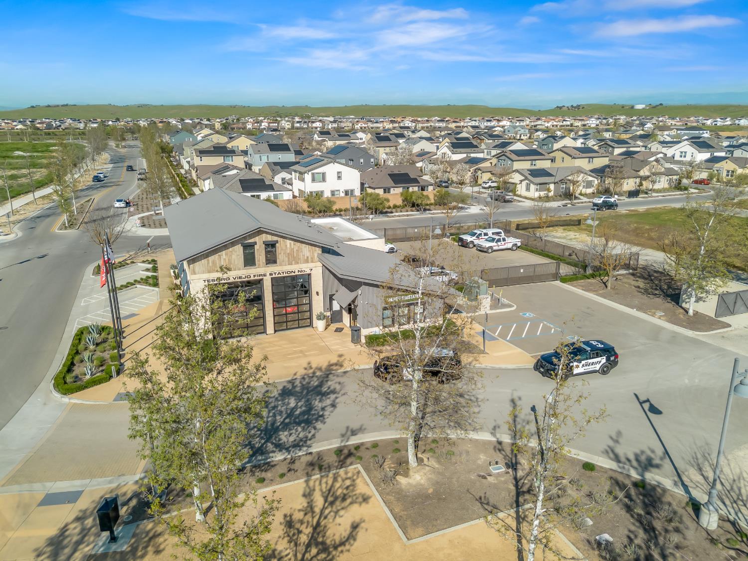 4086 Sagebrush Rd, Madera, CA 93636