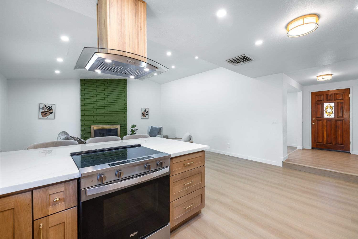 1468 Morris Ave, Clovis, CA 93611
