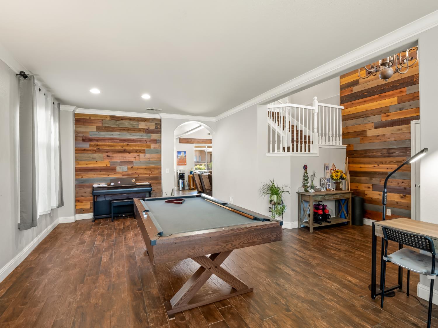 2686 Robinwood Ave, Clovis, CA 93611