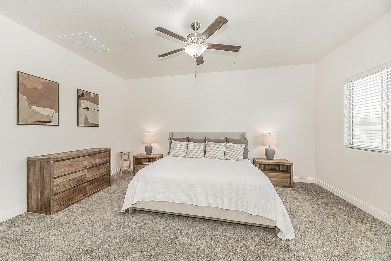 6068 E Laurel Ave, Fresno, CA 93727