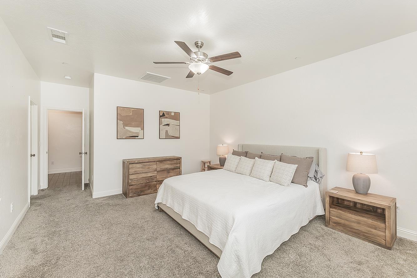 6068 E Laurel Ave, Fresno, CA 93727