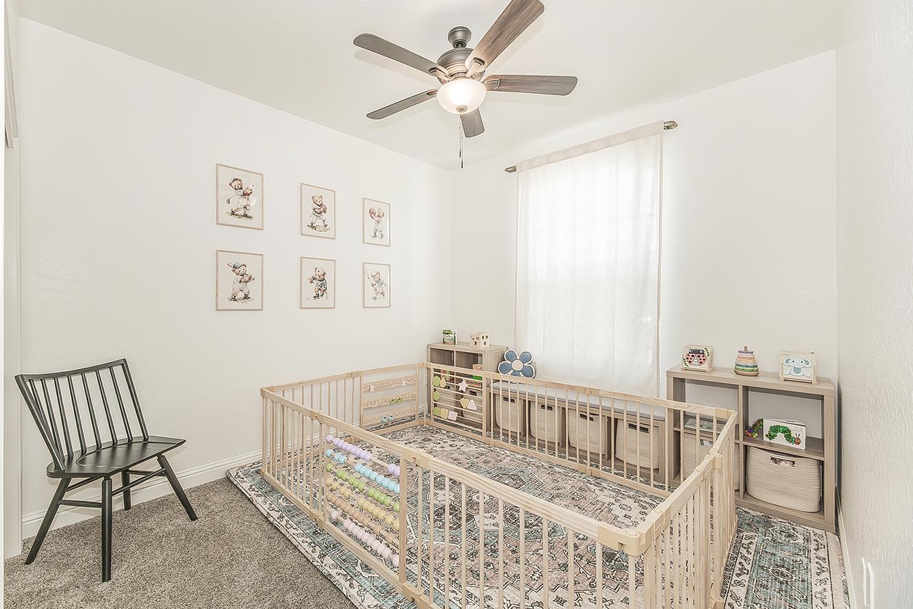 6068 E Laurel Ave, Fresno, CA 93727