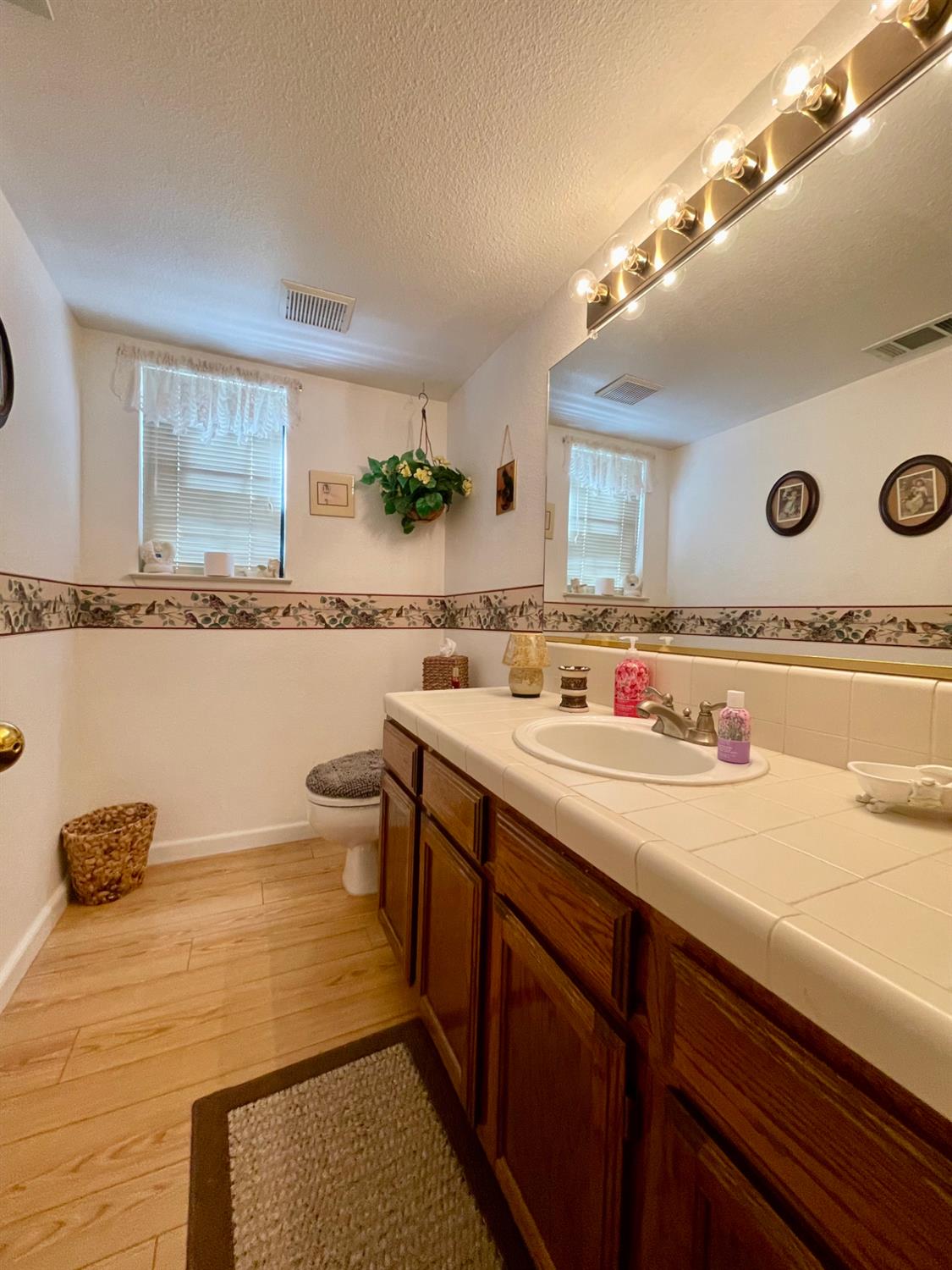 40642 Road 222, Bass Lake, CA 93604