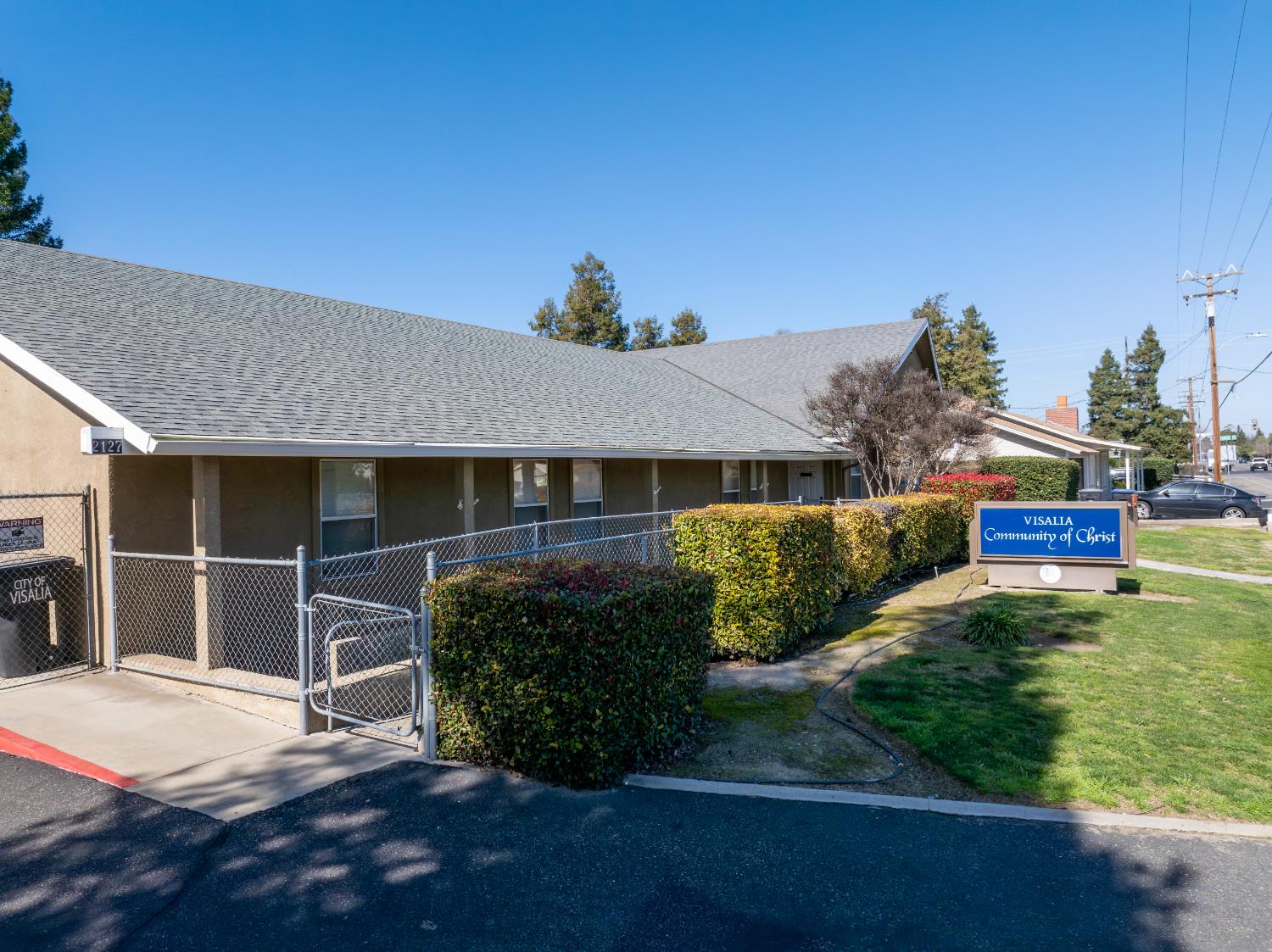 2127 S Giddings, Visalia, CA 93277